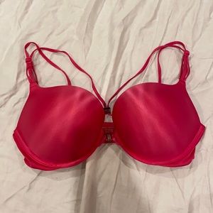 victoria’s secret miraculous plunge bra
